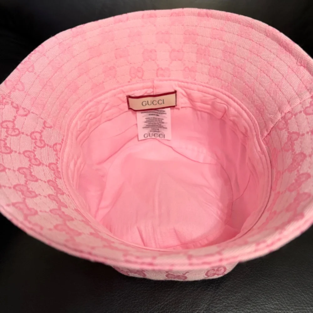 WOMEN'S GUCCI PINK GG MONOGRAM CANVAS BUCKET HAT ONE SIZE - Picture 2 of 6